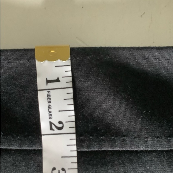 Tahari black ponte knit skirt size 8 4 6 pencil - Picture 4 of 6